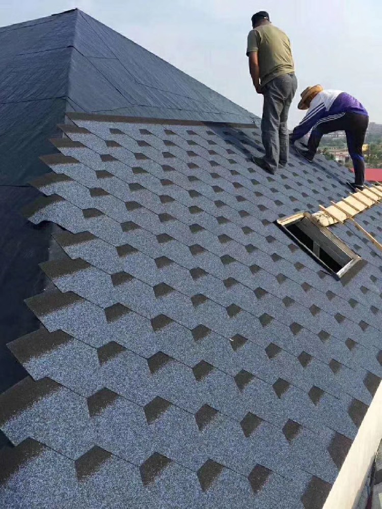 沥青瓦质量好坏的实验方法